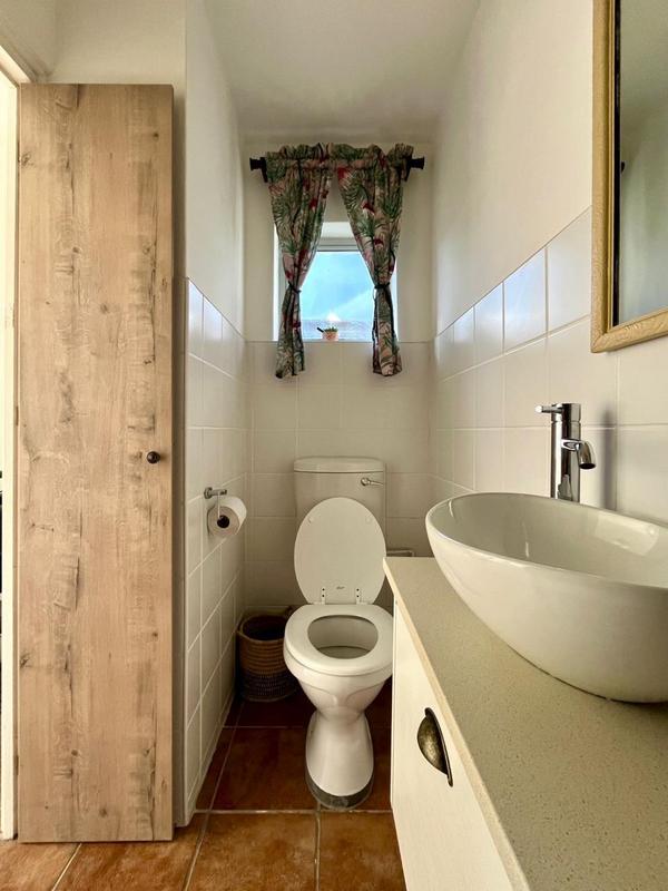 1 Bedroom Property for Sale in Tergniet Western Cape